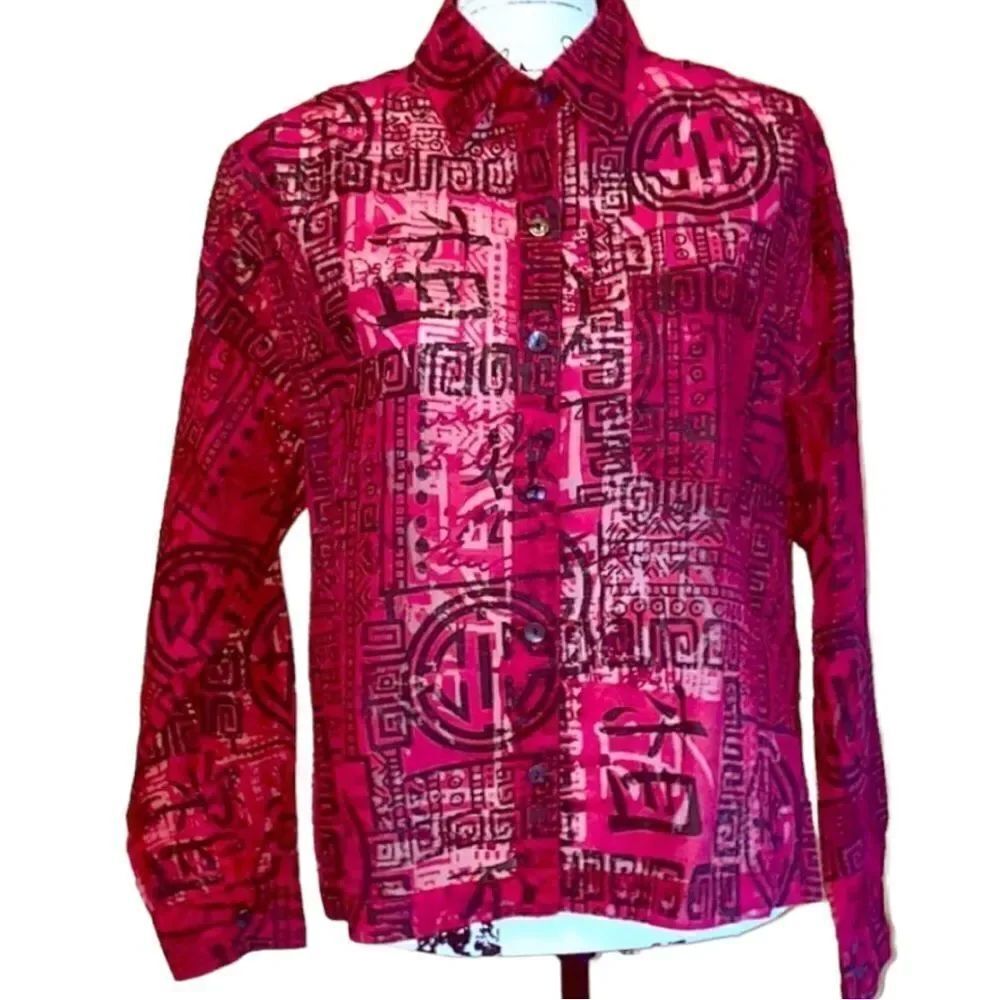 Chico’s Shear Red Kanji Graphics Women’s Button Up Blouse Size 1
